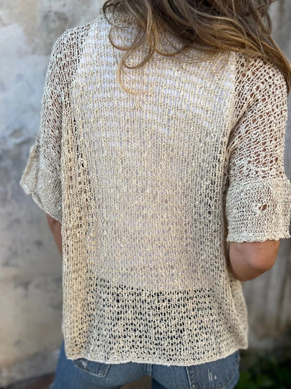 Aditha | Soft V Simplicity Blouse